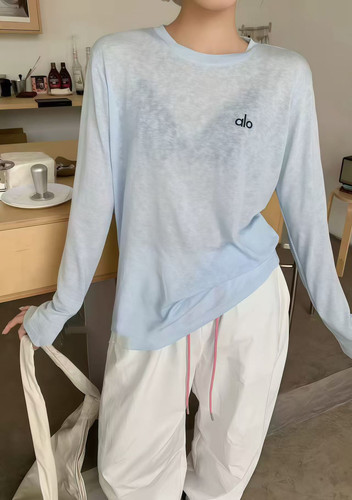 E念 8672 防晒透视莱赛尔面料刺绣字母宽松大版T恤辣妹性感沙滩衣