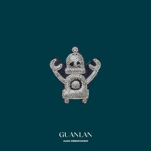 官兰印度丝刺绣手工机器人胸针男女可爱卡通配饰百搭衣服徽章配饰