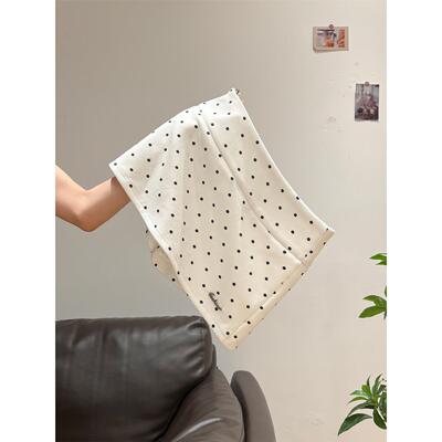 纯欲甜辣白色波点印花半