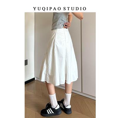 白色鱼骨设计感中裙女夏