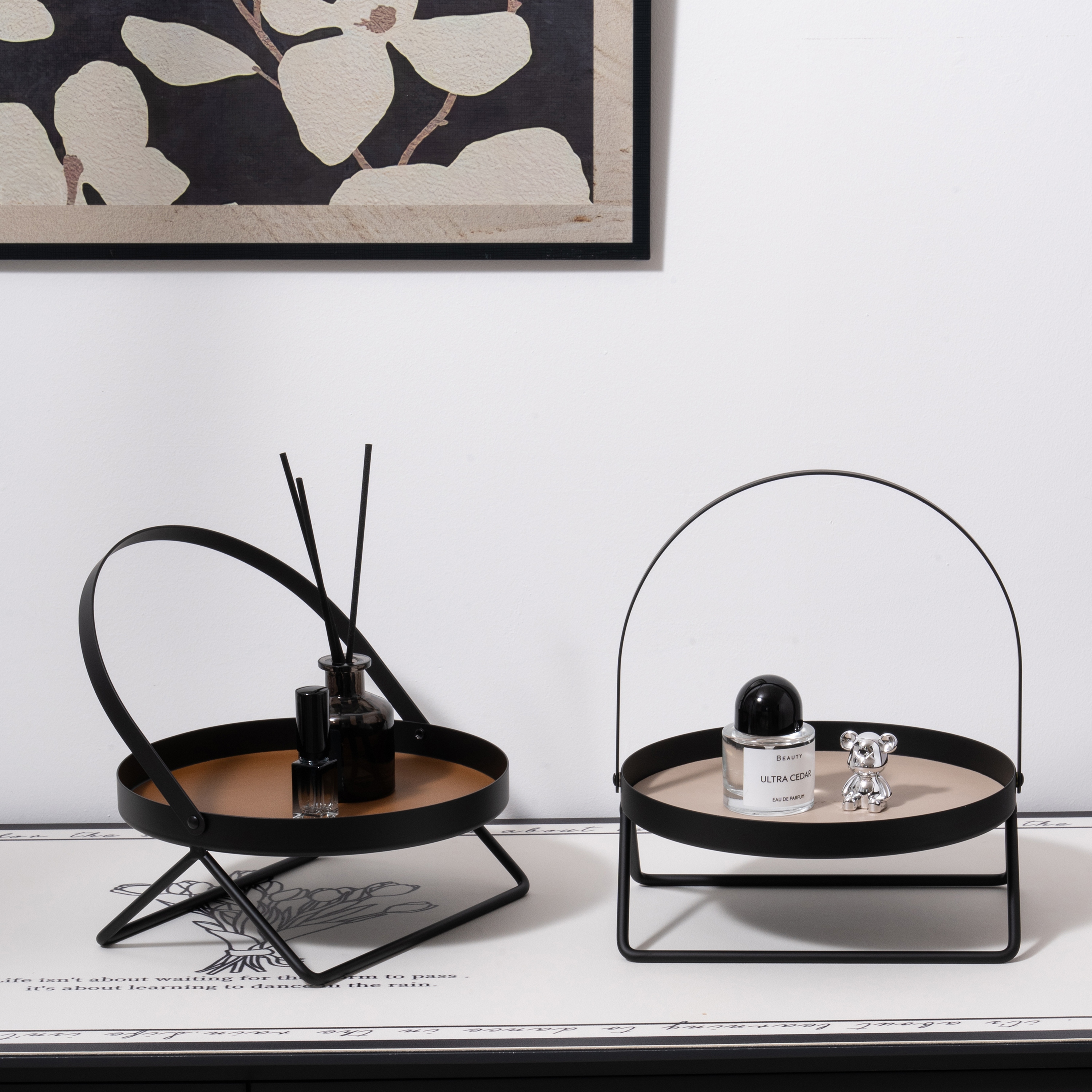 化妆品桌面提手收纳架