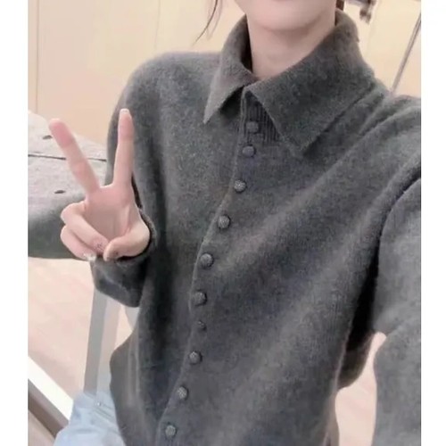 秋冬高级感灰色软糯方领针织开衫