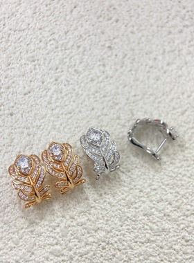Plume满钻孔雀羽毛耳拍女V金镀18k玫瑰金耳环树叶耳饰高级感潮酷