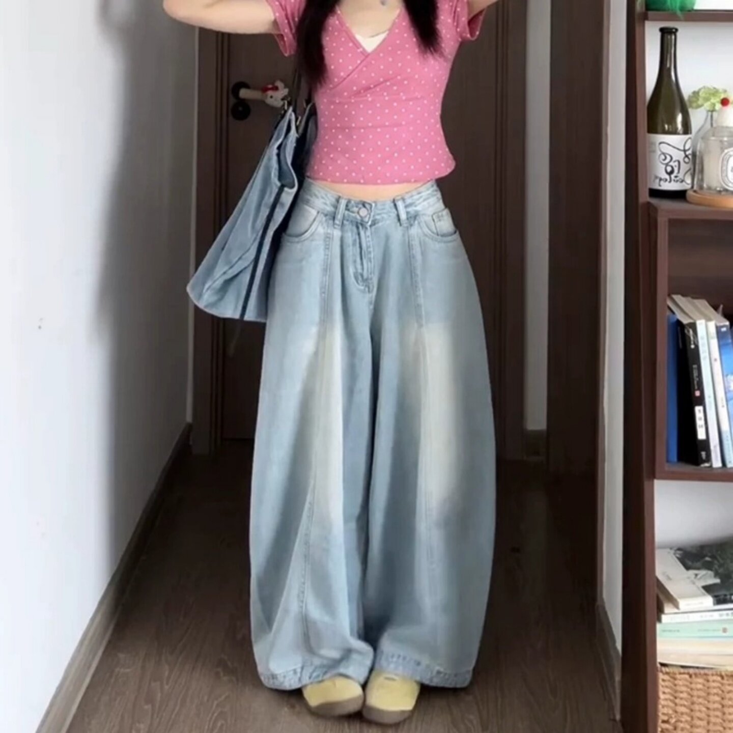 浅蓝色弯刀牛仔裤女夏季薄款裤子梨型身材粗腿宽胯大码胖mm阔腿裤
