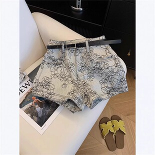 复古提花刺绣A字牛仔短裤女夏天小个子热裤宽松高腰裤子2026新款