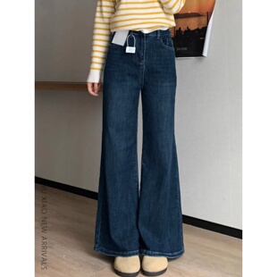 复古不贴腿微喇牛仔裤女冬季加绒梨型身材大码胖mm宽松显瘦喇叭裤