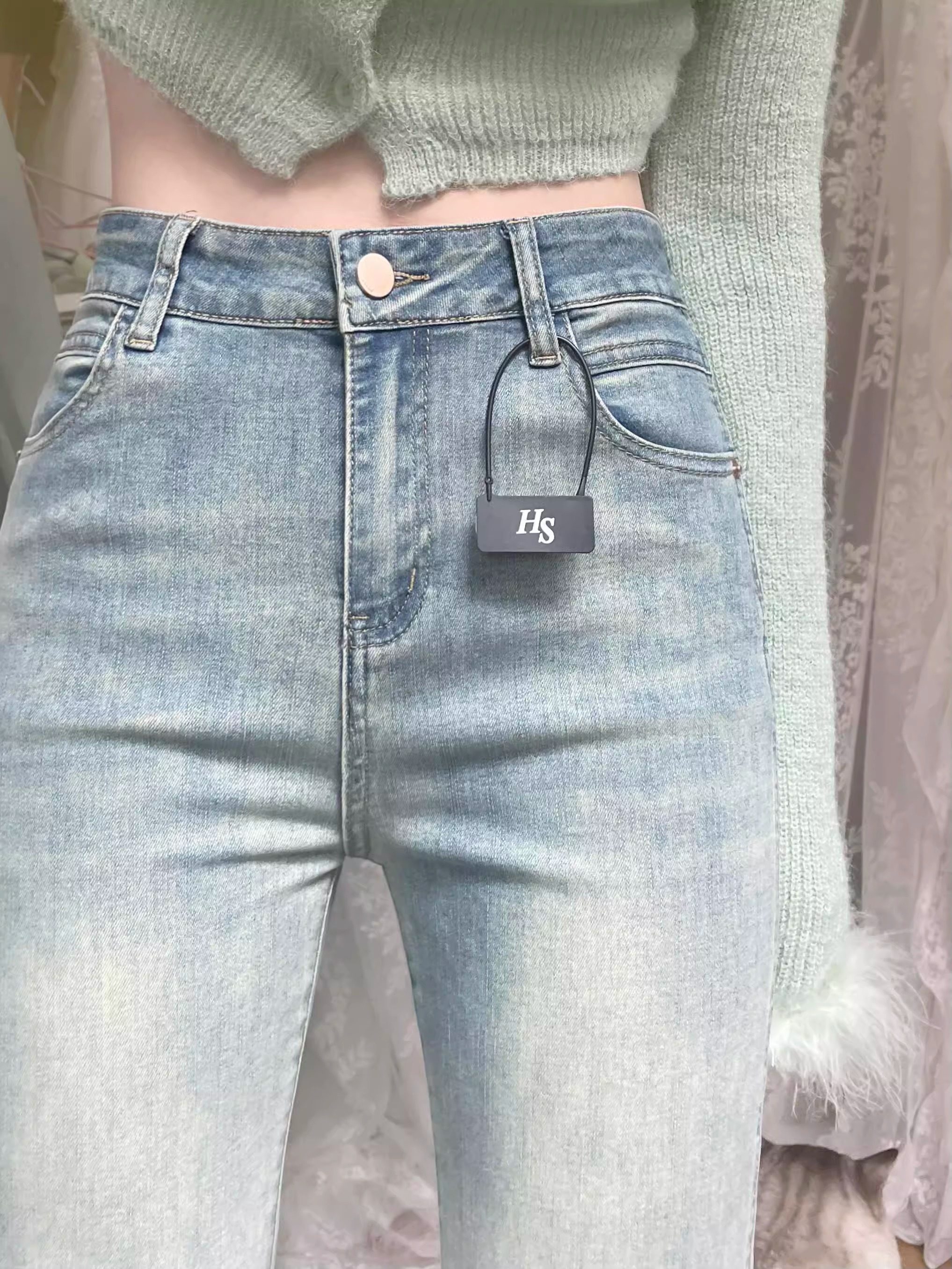 浅蓝色开叉微喇叭牛仔裤女秋季新款高腰弹力显瘦百搭小个子马蹄裤,女装/女士精品,牛仔裤,淘宝优惠券,粉丝福利购,淘宝优惠卷