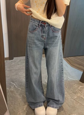 复古浅蓝色牛仔阔腿裤女2026春夏季皱褶设计宽松慵懒宽松弯刀裤子