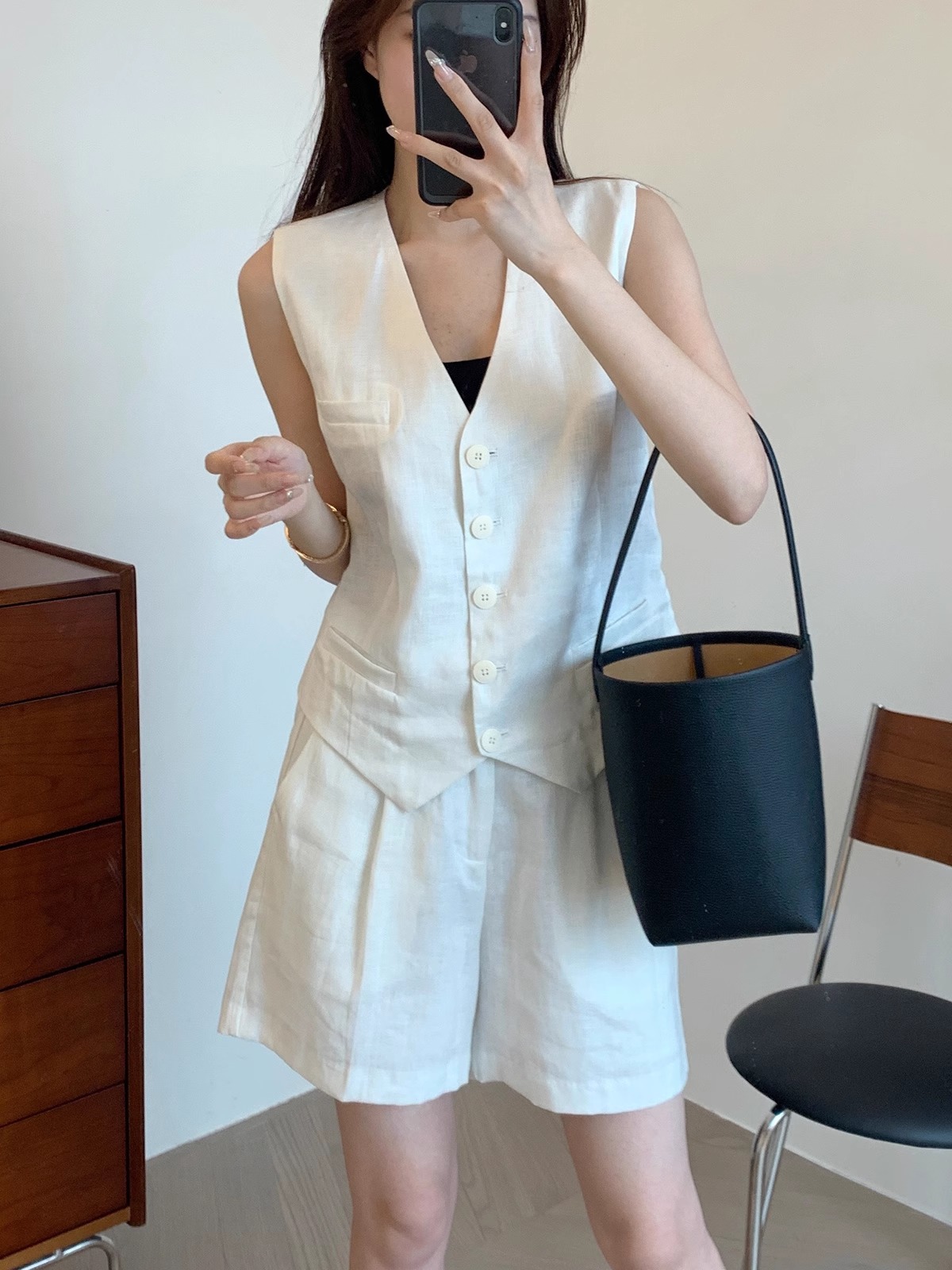 高级感白色棉麻西装短裤女夏薄款高腰显瘦垂感中裤a字阔腿五分裤