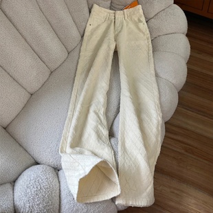 杏色高级感提花设计阔腿牛仔裤女2025夏季新款宽松窄版显瘦直筒裤