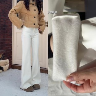 美式加厚白色直筒微喇牛仔裤女秋冬加绒大码胖mm显瘦弹力喇叭裤子