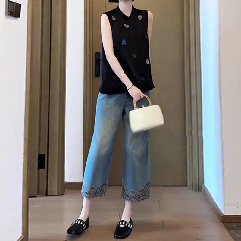 复古绣花直筒牛仔裤女夏薄款2025年超火的九分阔腿裤蓝色窄版裤子