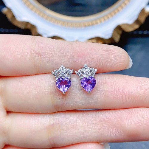 天然紫水晶耳钉晶体全净火彩爆闪，S925银精工镶嵌6*6mm礼物圣诞