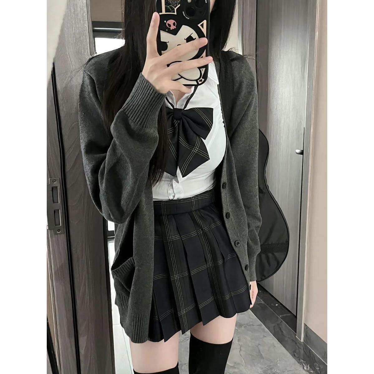 jk毛衣开衫女秋冬新款学院风校供感百搭V领长袖针织外套四件套