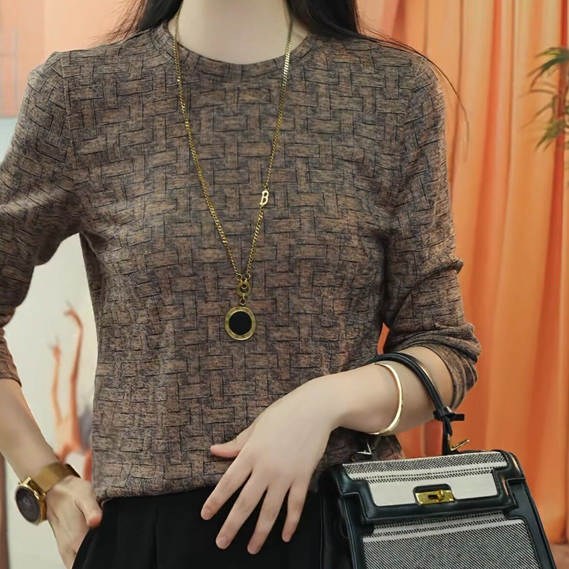 高级感洋气花色长袖上衣女秋季新款K中老年气质显瘦减龄妈妈装T恤