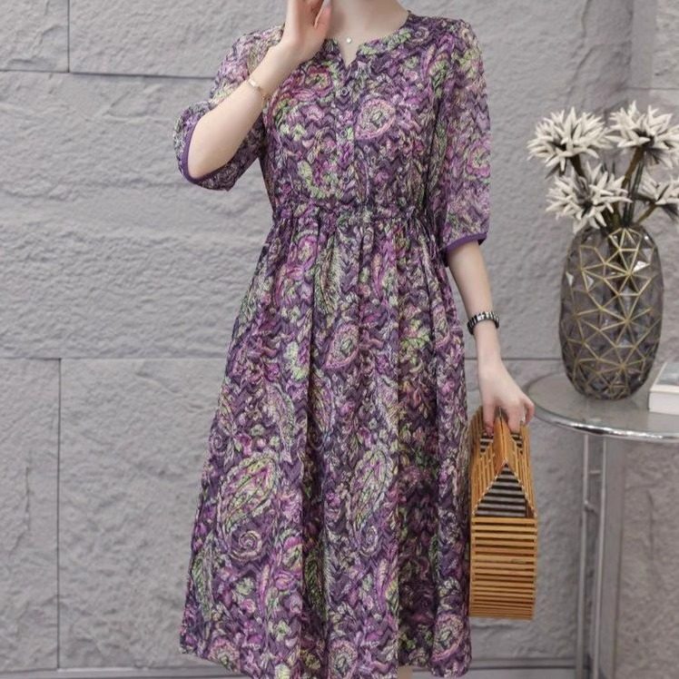 时尚爆款气质碎花2025印花连衣裙夏季新款收腰洋气显瘦中长款裙子