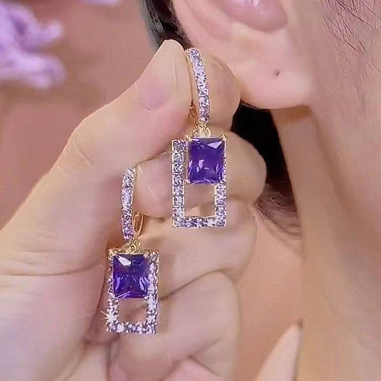轻奢高级感满钻紫色方块耳环
