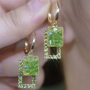 绿色方形闪钻耳环韩国新款气质轻奢高级感小众设计爆款耳饰耳扣女