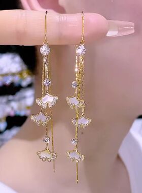 超仙银杏叶流苏耳线女