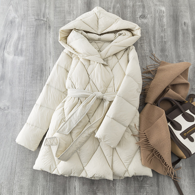 菱格连帽收腰显瘦90白鸭绒羽绒服