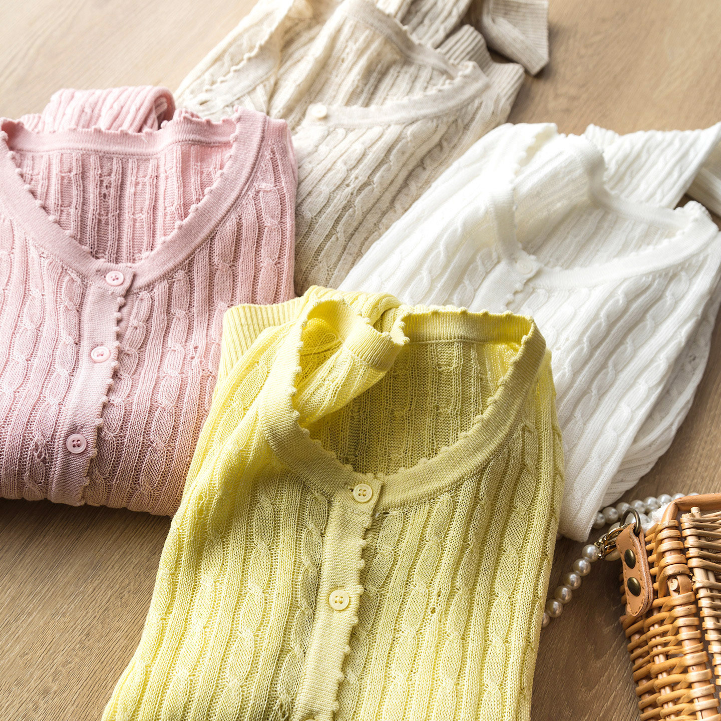 心动色系天丝亚麻圆领钩花单排扣手工钩破麻花针织开衫空调防晒衫