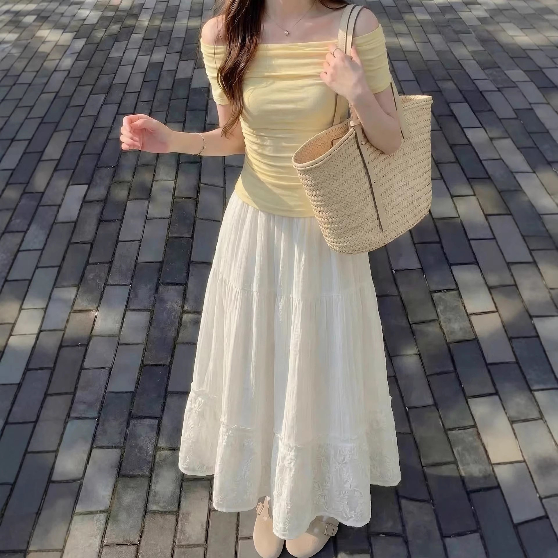 白色蕾丝蓬蓬半身裙女夏季高腰a字大摆伞裙中长款高个子蛋糕裙子