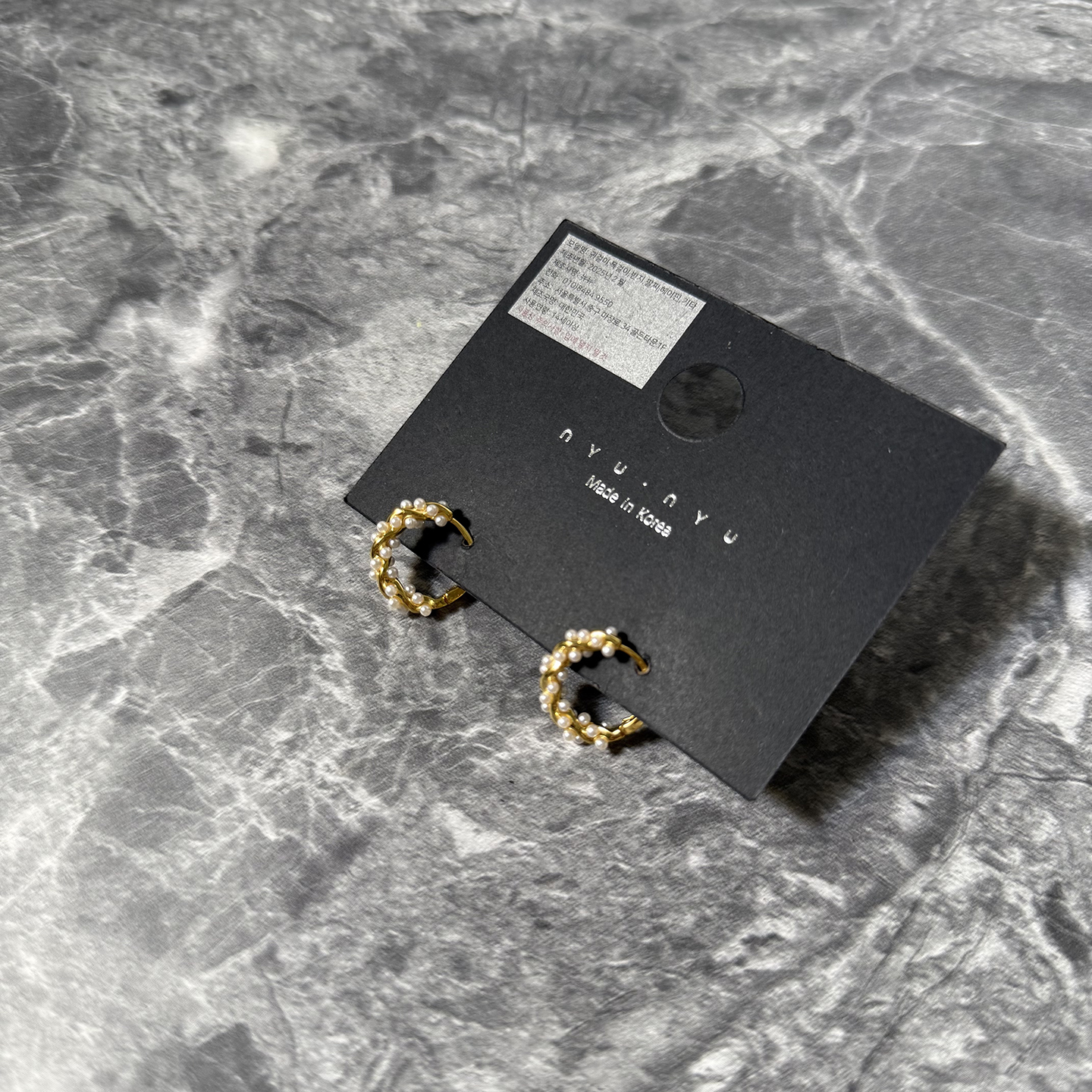 韩国珍珠圆圈耳环2025新款爆款高级感耳钉小众设计感纯银针耳扣