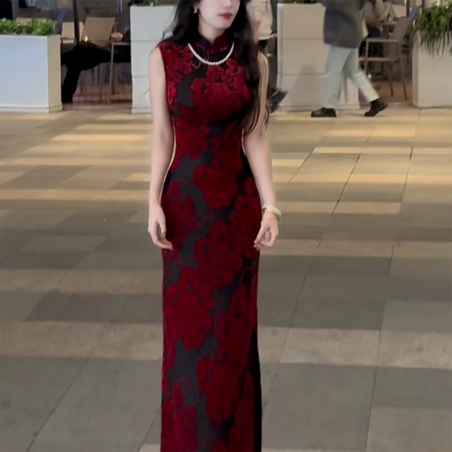 立体花朵无袖旗袍高级妖艳婆娑红