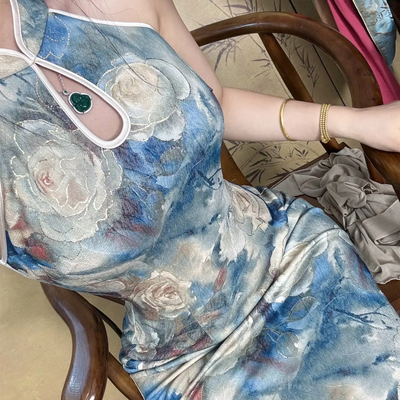 新中式高级烫金油画挖肩旗袍婳桃