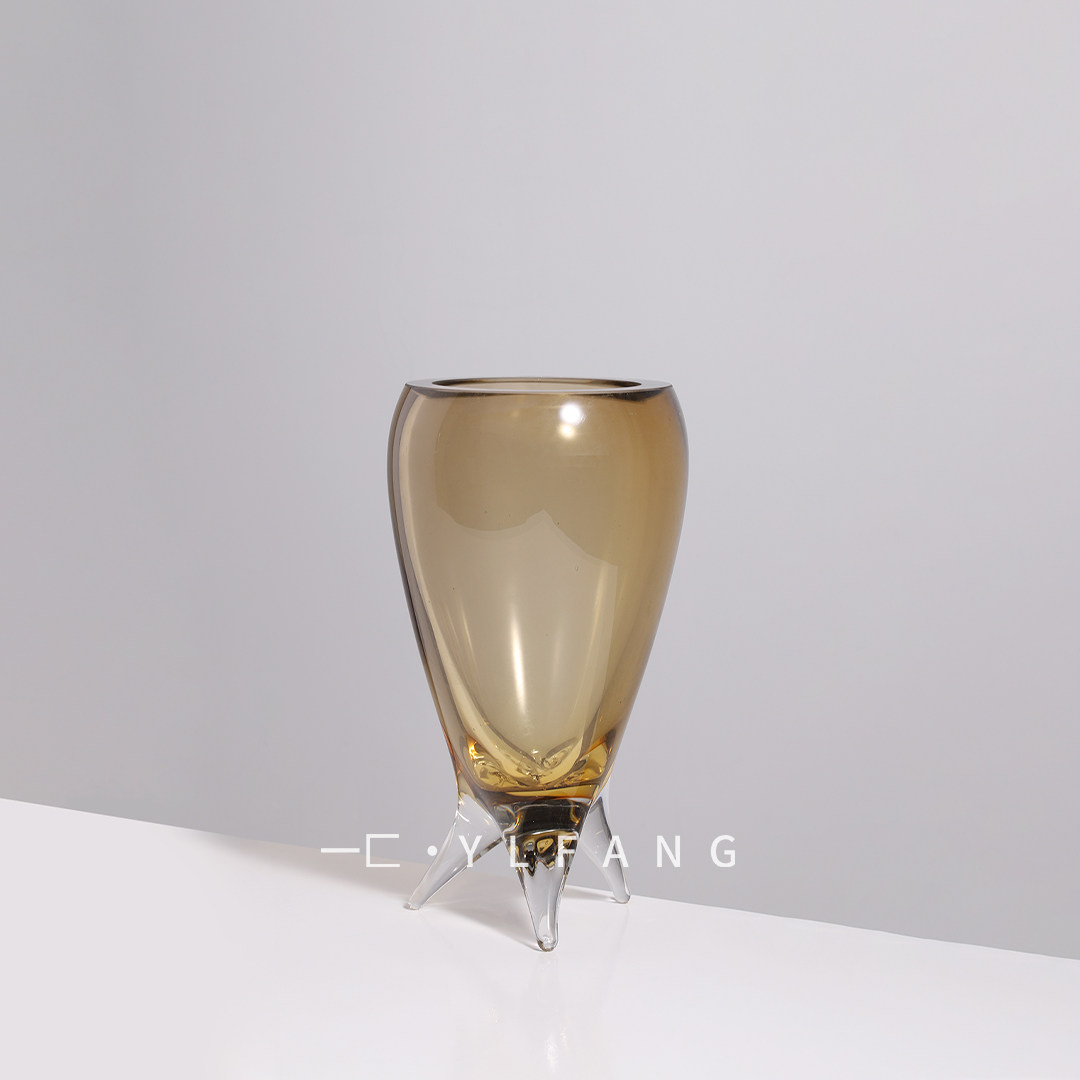 一匚现代轻奢三足树精卫士琉璃花器 样板间售楼处酒店玄关摆件