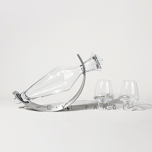 饰品 一匚简约轻奢玻璃醒酒器酒具组合摆件样板房售楼处餐厅吧台装