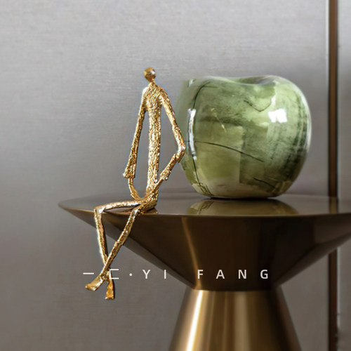 人物抽象摆件样板间售楼处