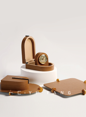 现代轻奢风棕色皮革样板间首饰盒