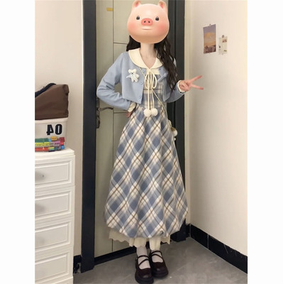 假两件花苞连衣裙+蓝色短款外套