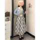 2025秋冬温柔风假两件格纹拼接花苞连衣裙搭配蓝色短款 外套两件套