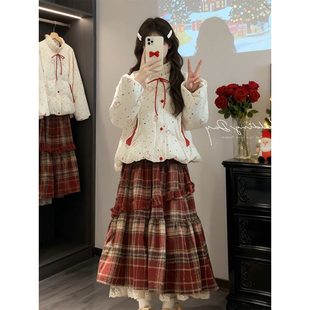 法式通勤甜酷风格纹半身长裙搭配米白色棉服女学生氛围感两件套装