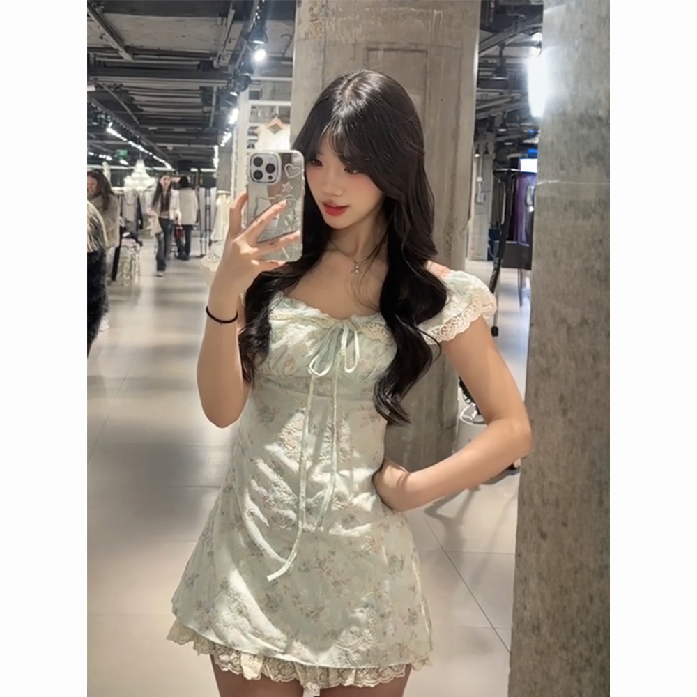 夏季韩系甜美少女纯欲风绿色碎花连衣裙收腰蕾丝性感修身a字长裙