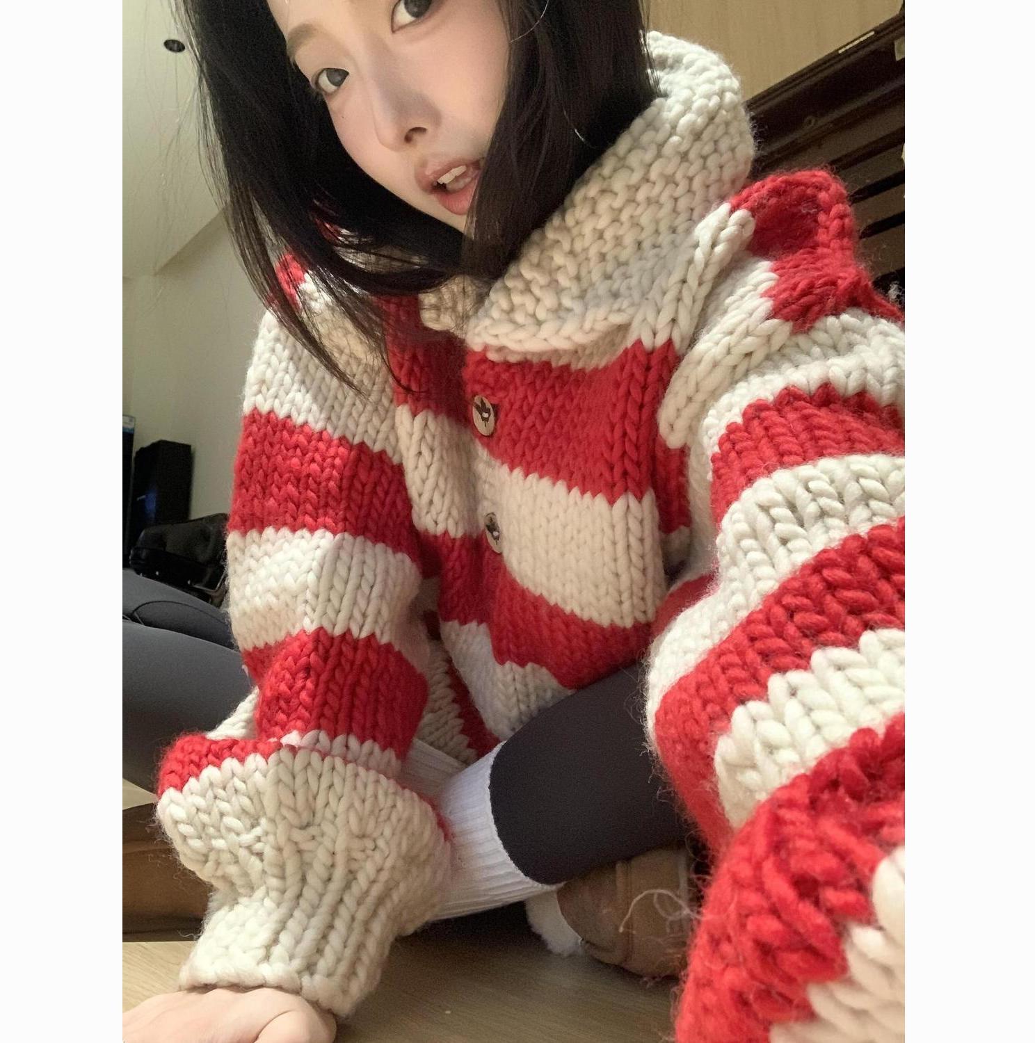 连帽针织条纹毛衣外套