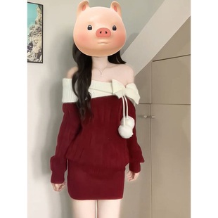 2026新年跨年氛围感蝴蝶结一字领毛球针织连衣裙红色毛衣包臀短裙