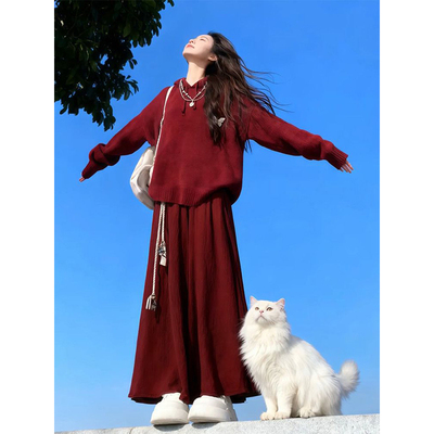 红色连帽针织毛衣+半身裙