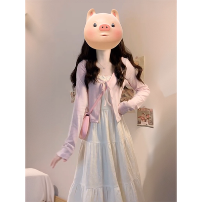 吊带连衣裙+粉色薄款针织开衫