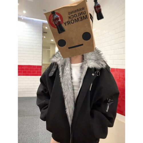 座山雕黑色毛领设计棉服外套