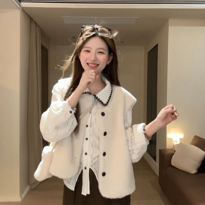 背心马甲开衫+长袖衬衫