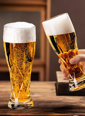 2026新款啤酒杯轻奢高档精酿杯扎啤杯家用大容量雕花加厚玻璃杯子