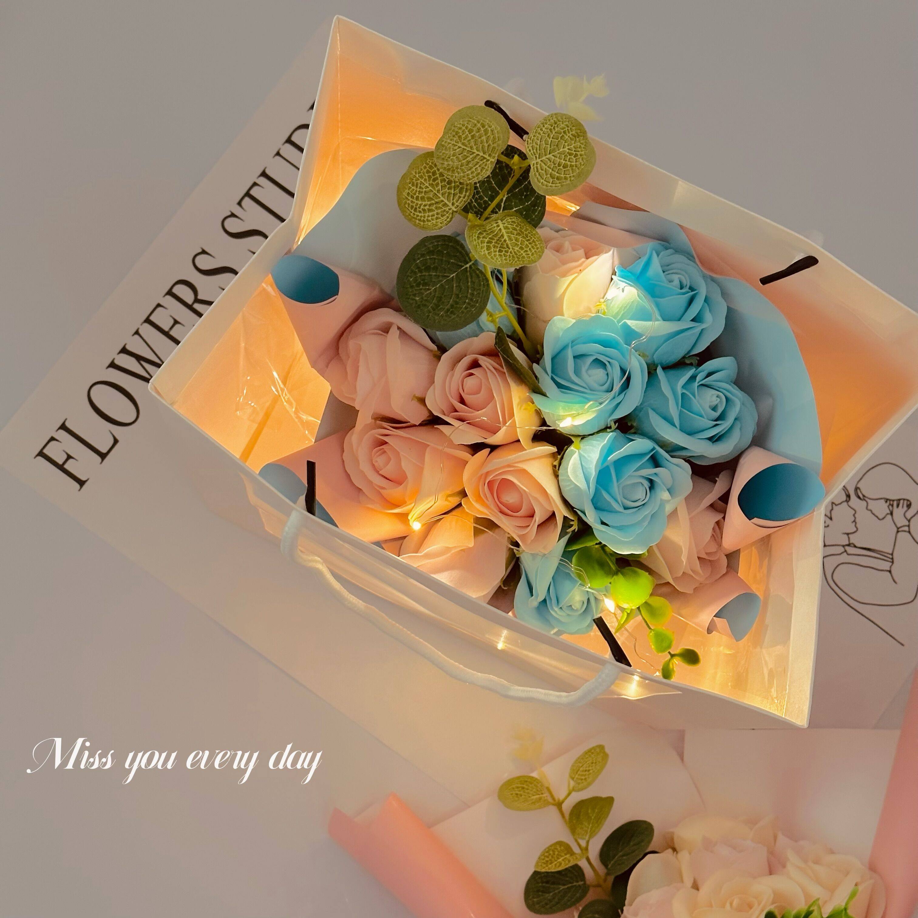 玫瑰香皂花生日礼物向日葵花束表白成品现成包好花束送女友送闺蜜