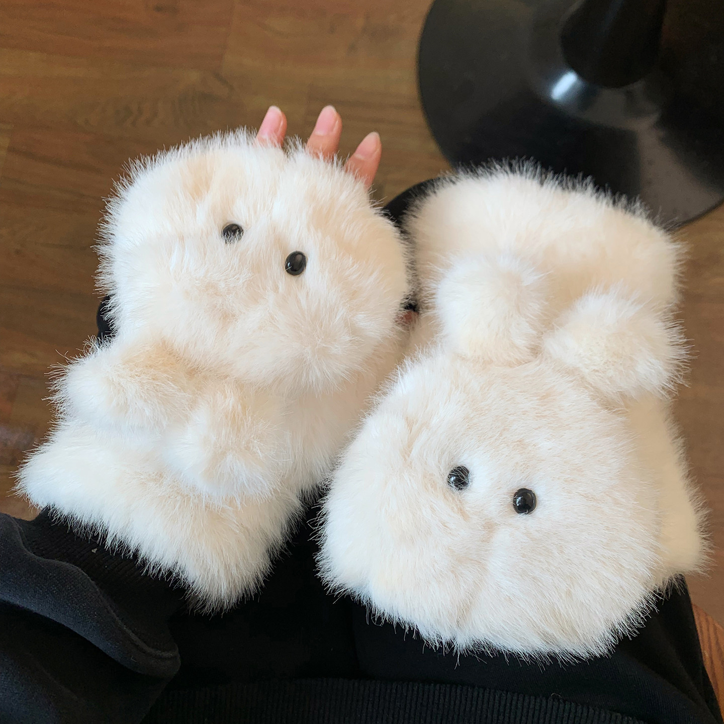 可爱小兔毛绒露指手套女冬季保暖加厚御寒学生写字骑车防风可触屏