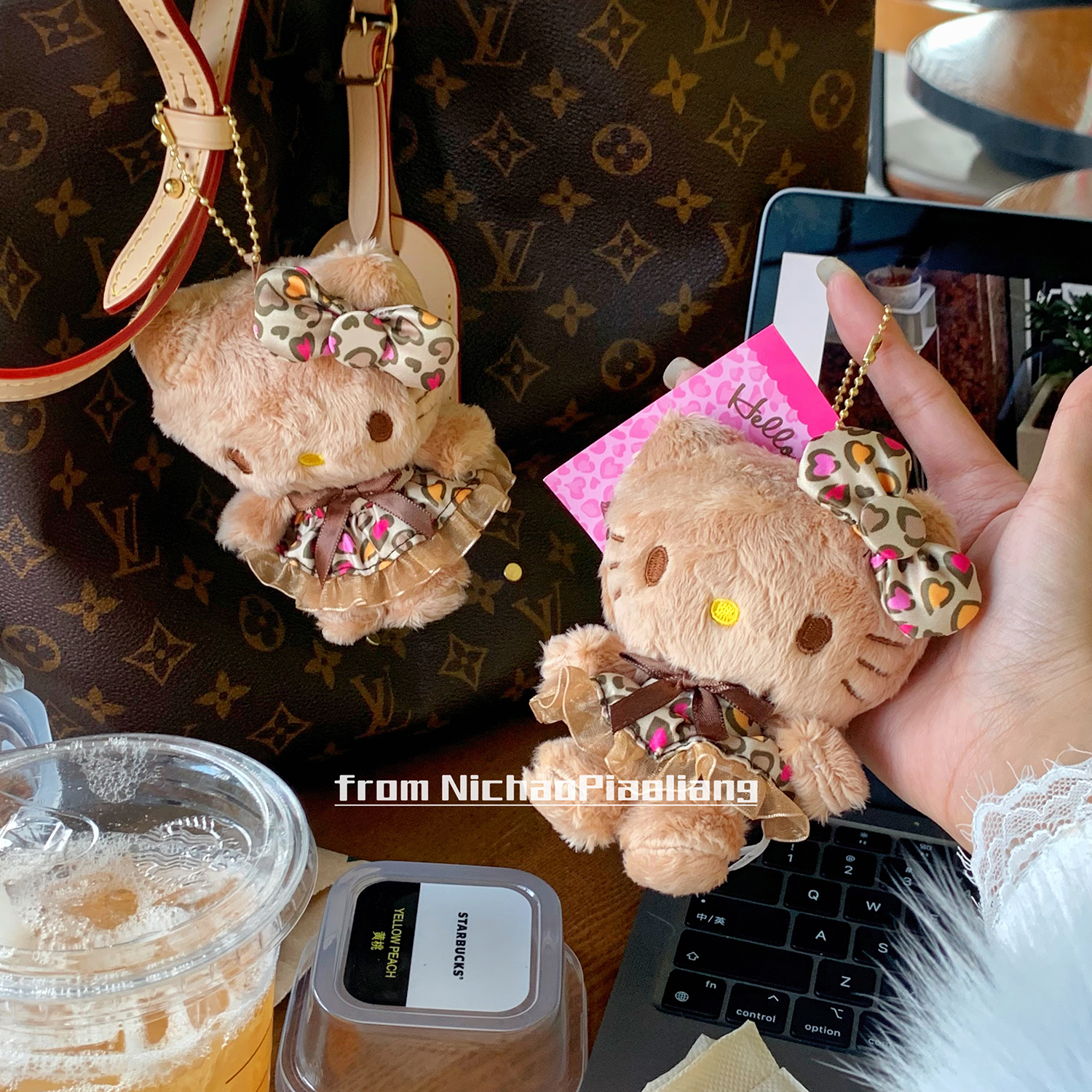 豹纹黑皮kitty挂件小玩偶可爱三丽鸥包包挂饰女生钥匙扣毛绒公仔