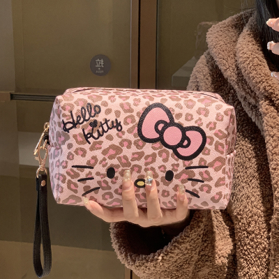 粉色豹纹KT猫化妆包大容量女旅行外出化妆品收纳洗漱包可爱便携包