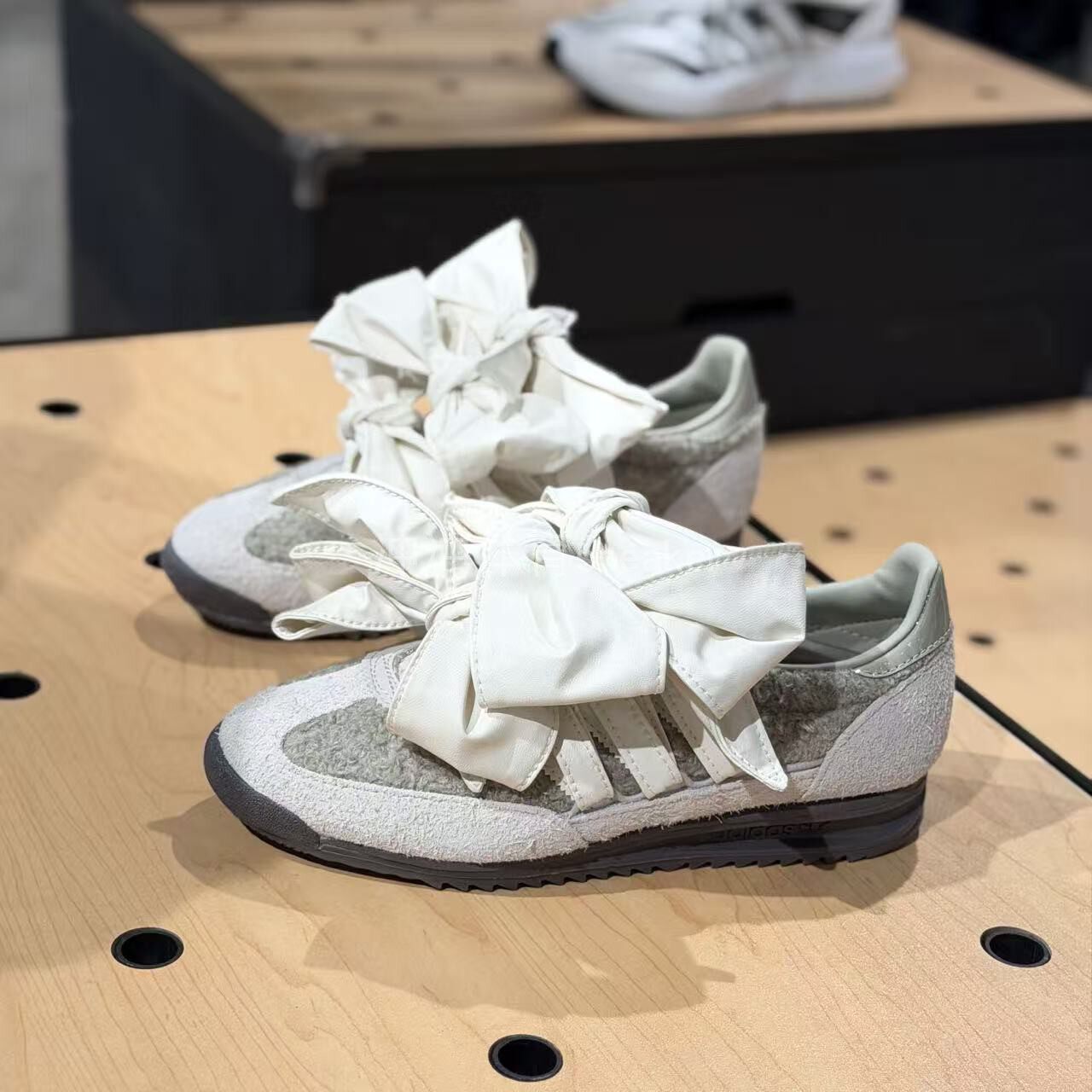 ADIDAS阿迪达斯正品SL 72 OG 时尚百搭运动休闲低帮板鞋JQ8736