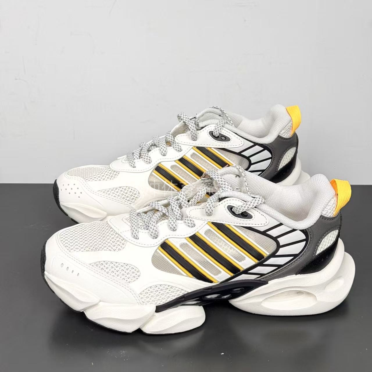 ADIDAS阿迪达斯正品CLIMACOOL VENTO 3.0运动休闲跑步鞋 IH2284